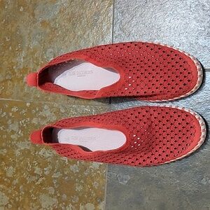 Ilse Jacobsen | Tulip Deep Red Slip-On Scalloped Sneakers - Size 38 or US 7.5/8